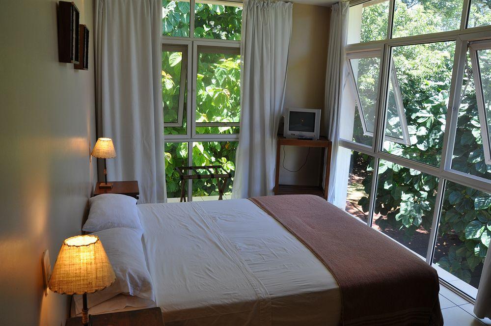 פוארטו איגואסו Iguazu Inn Hostel מראה חיצוני תמונה