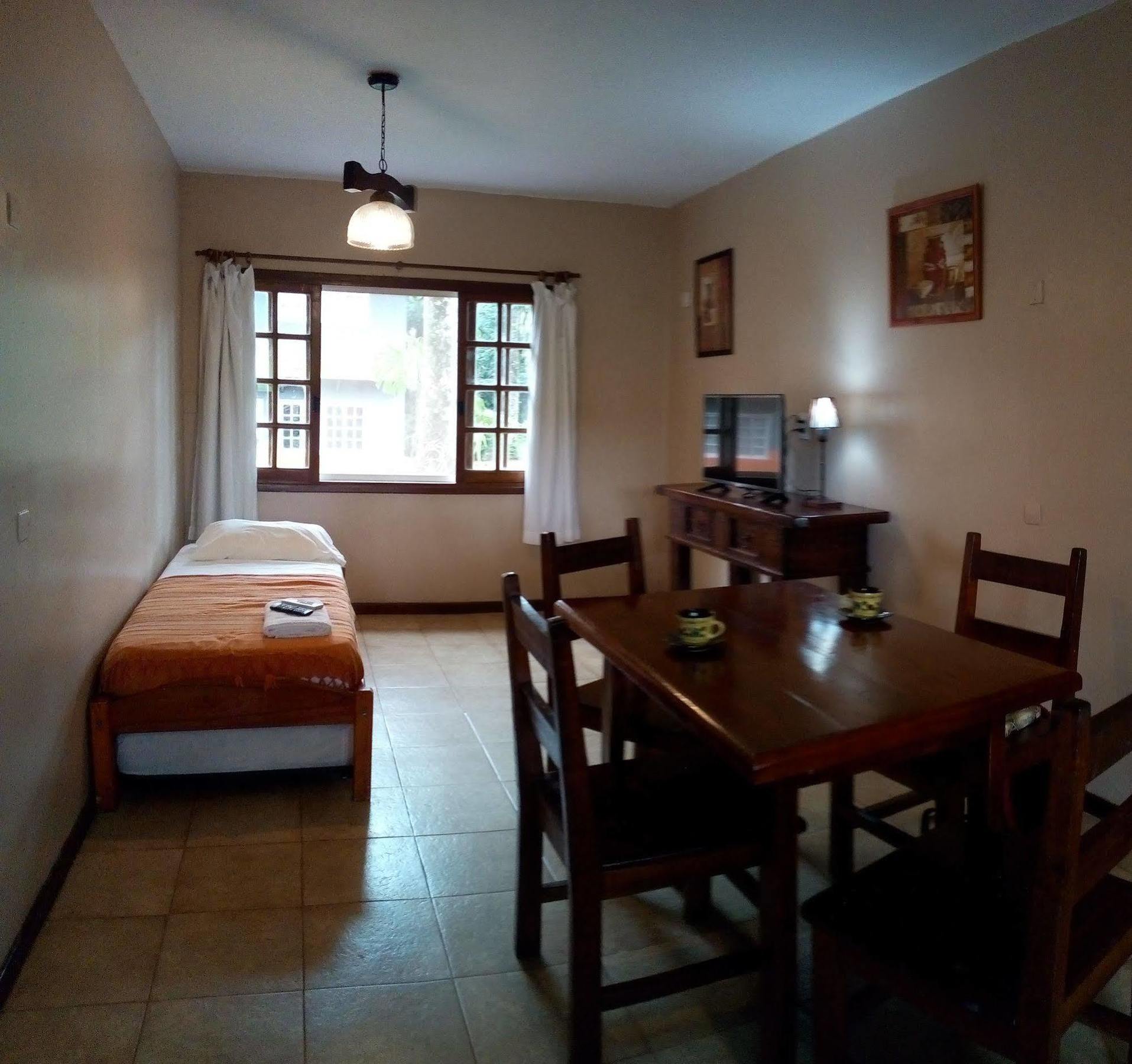 פוארטו איגואסו Iguazu Inn Hostel מראה חיצוני תמונה