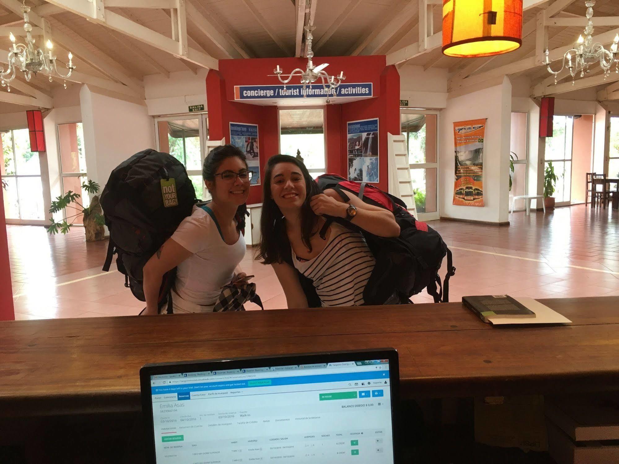 פוארטו איגואסו Iguazu Inn Hostel מראה חיצוני תמונה