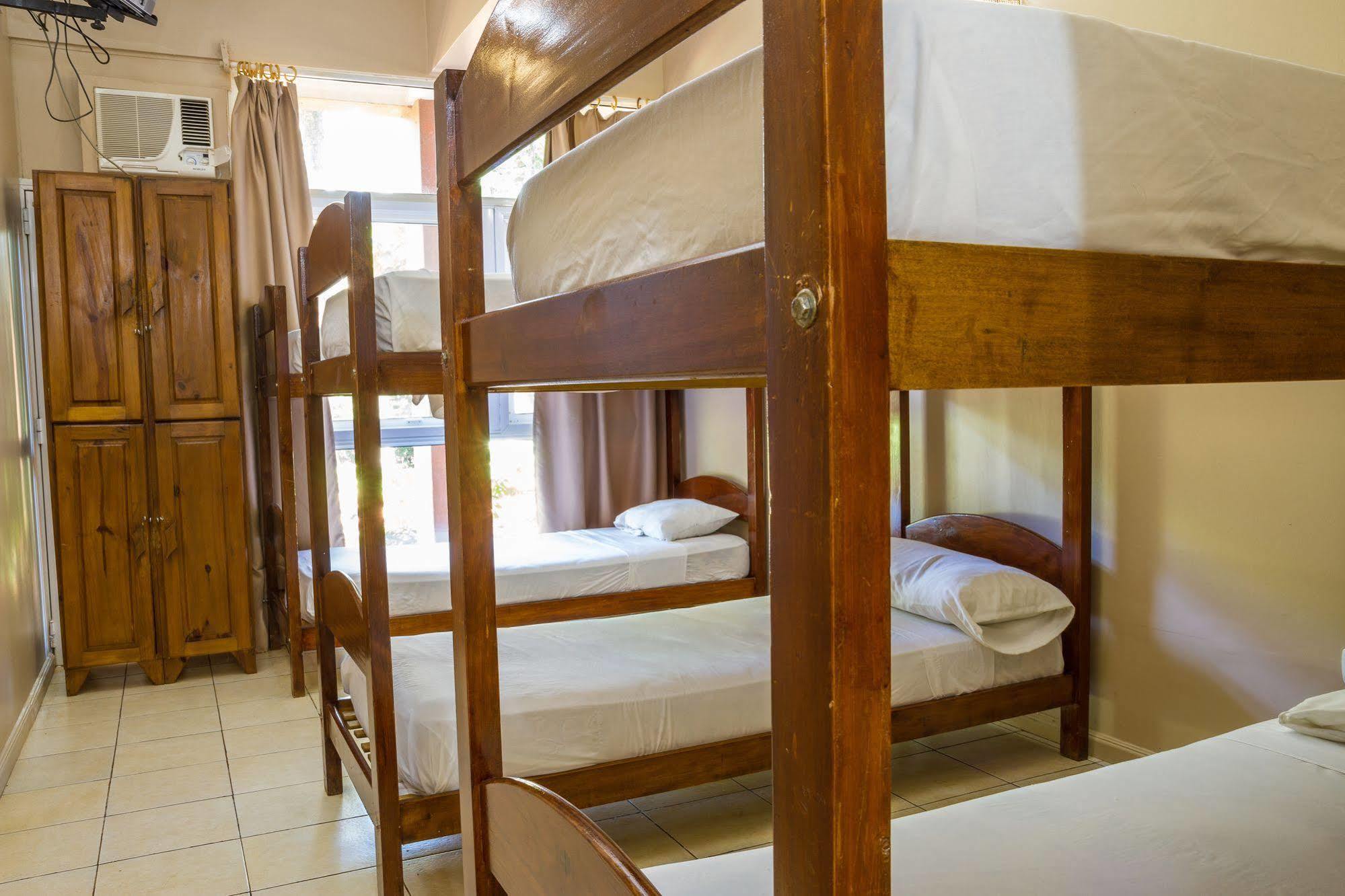 פוארטו איגואסו Iguazu Inn Hostel מראה חיצוני תמונה